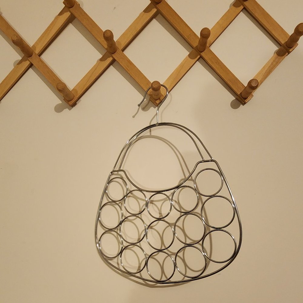Scarf Holder